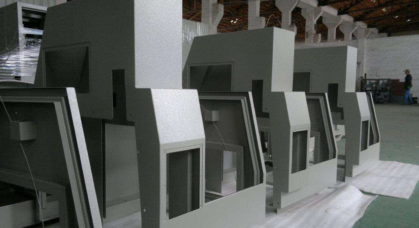 数控激光切割机应用于钣金加工。