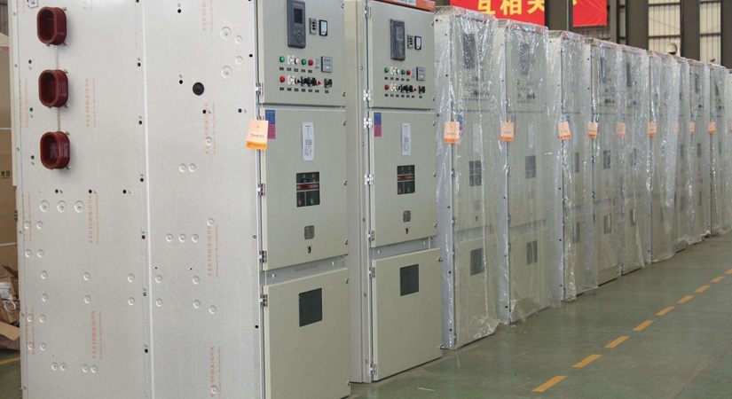 数控激光切割机应用于机箱电柜。